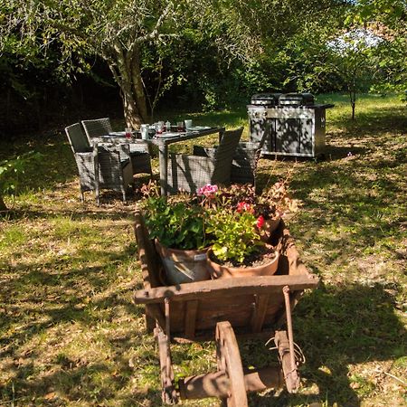 Petite Maison De Mouton Azat-le-Riz Exterior foto